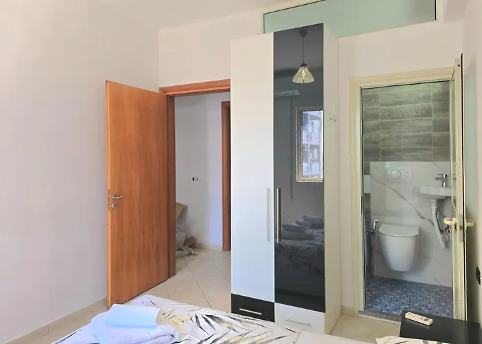 Apartment Mandalay By The 079 - Happy Durres